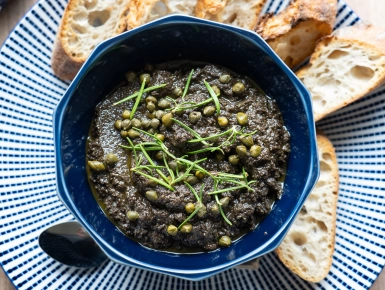 Tapenád kovászos bagettel